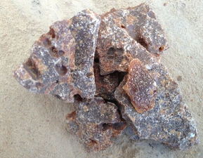 长期大 出口级优质电熔镁砂量