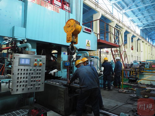 工业灯塔十城行 攀枝花丨探访 手撕钛 生产车间 老厂房里变出新花样